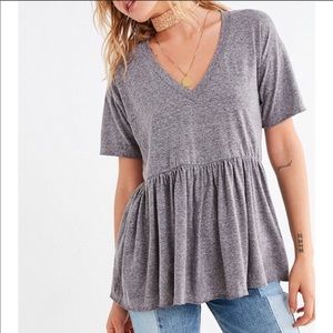 Urban Outfitters NWT Grey V-neck Peplum Tee